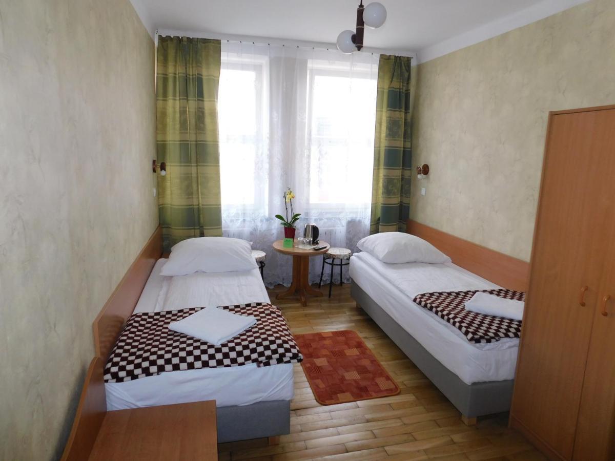 Pokoje Goscinne Korona Krakau Exterior foto