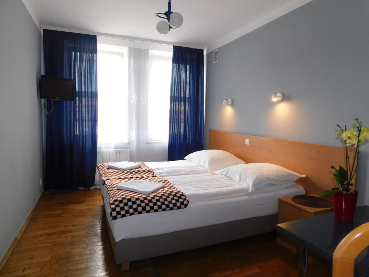 Pokoje Goscinne Korona Krakau Exterior foto