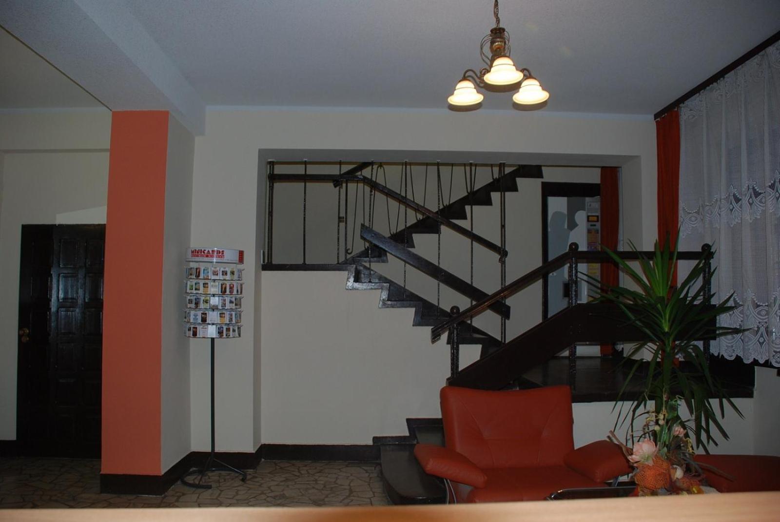 Pokoje Goscinne Korona Krakau Exterior foto